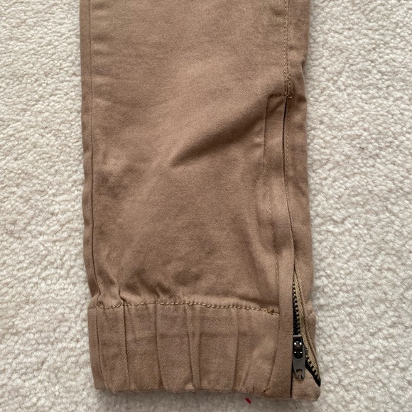 Men’s Beige Cargo Pants - Picture 4 of 6
